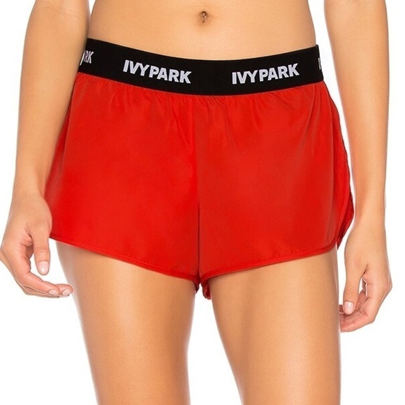 IVY PARK Active Logo Tape Mesh Lined Woven Running Shorts Size Medium - Picture 1 of 11